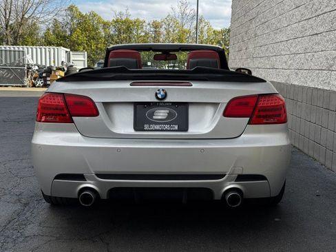 Used 2013 BMW 335is Convertible w/ Premium Pkg image 27