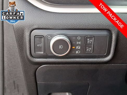 Used 2022 Ford Explorer XLT w/ Equipment Group 202A AWD/4WD image 25