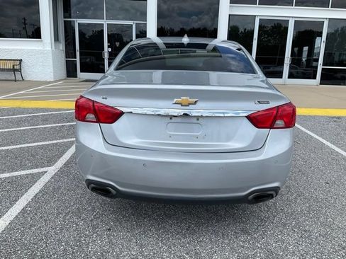 Used 2018 Chevrolet Impala Premier FWD image 6