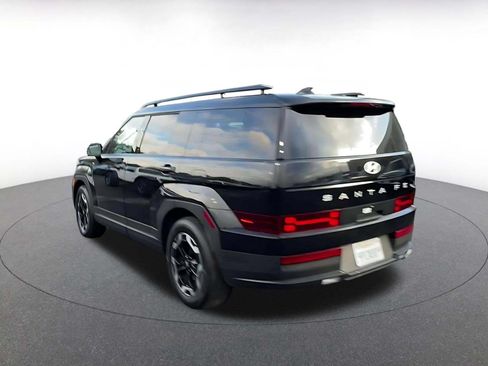 Used 2025 Hyundai Santa Fe SEL FWD image 53