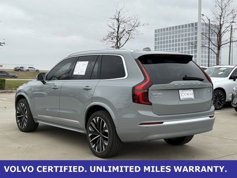Certified 2025 Volvo XC90 B6 Plus image 7