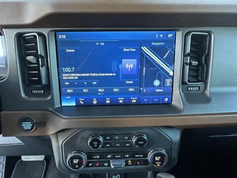 Used 2024 Ford Bronco Outer Banks image 20