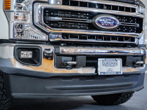 Used 2022 Ford F350 Lariat w/ Chrome Package image 11