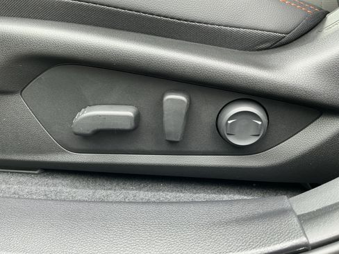 New 2026 Subaru Crosstrek 2.5i Limited AWD/4WD image 11