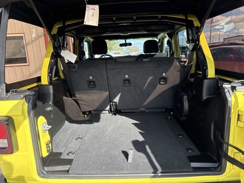 Used 2023 Jeep Wrangler Sport image 8