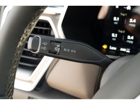 New 2026 GMC Canyon Denali image 21