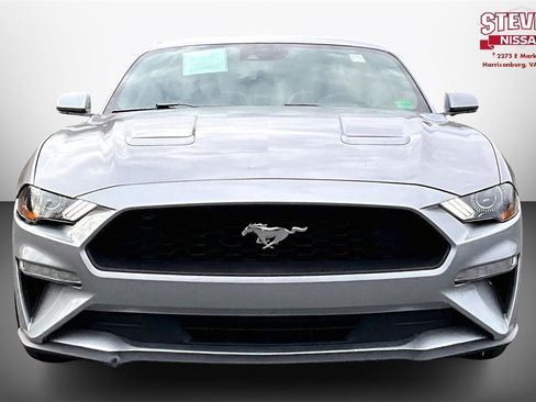 Used 2023 Ford Mustang Premium image 2