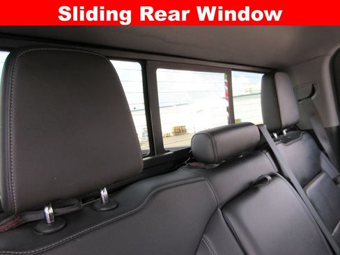 Used 2020 GMC Sierra 1500 SLT w/ SLT Premium Plus Package AWD/4WD image 28
