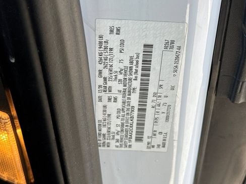 Certified 2020 Ford Transit 350 XL RWD image 29