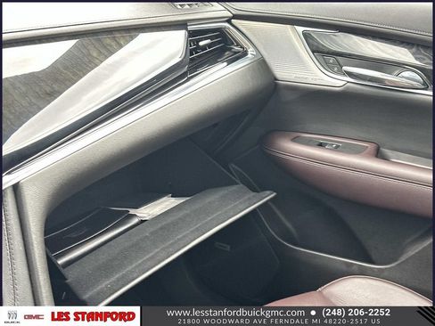 Used 2024 Cadillac XT6 Premium Luxury w/ LPO, Floor Liner Package AWD/4WD image 35