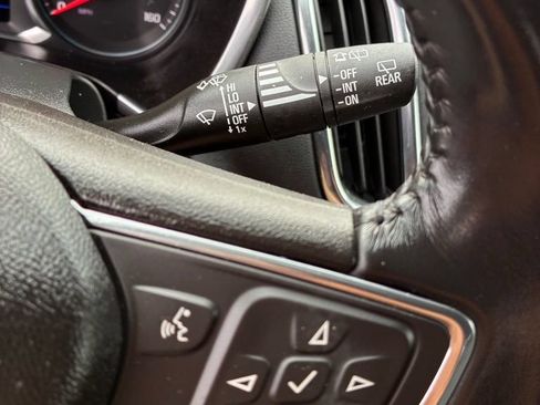 Used 2020 Chevrolet Equinox LT AWD/4WD image 27