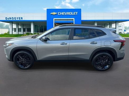 New 2026 Chevrolet Trax ACTIV w/ Sunroof Package FWD image 9