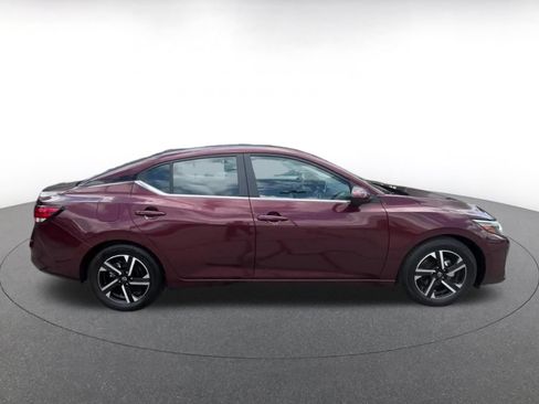 Used 2025 Nissan Sentra SV FWD image 15