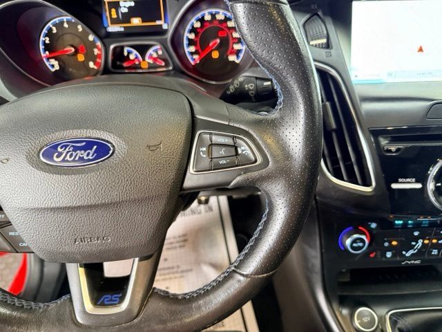 Used 2018 Ford Focus RS AWD/4WD image 25