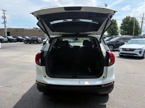 Certified 2023 GMC Terrain SLT w/ Elevation Edition AWD/4WD image 7