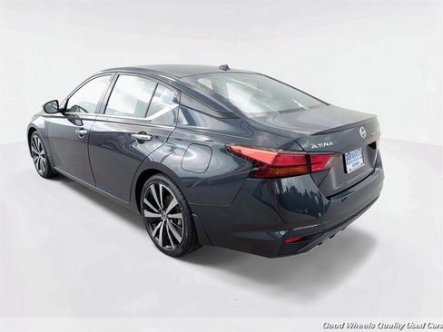 Used 2019 Nissan Altima 2.5 Platinum FWD image 7