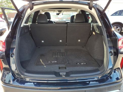 Certified 2023 INFINITI QX50 Luxe image 16
