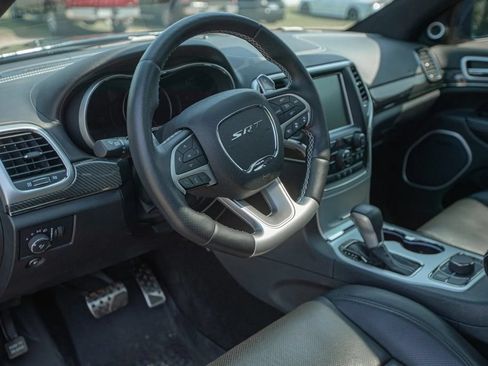 Used 2016 Jeep Grand Cherokee SRT AWD/4WD image 17