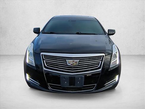 Used 2016 Cadillac XTS Vsport Platinum image 2