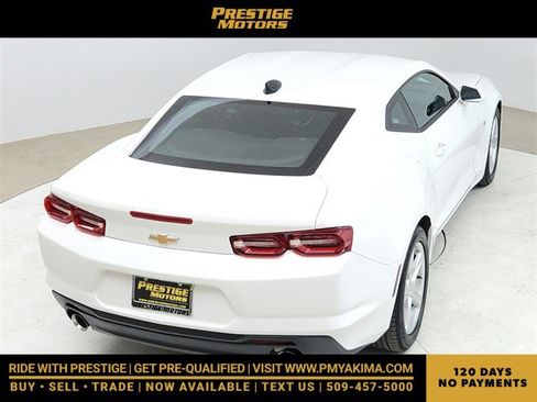 Used 2023 Chevrolet Camaro LT image 18