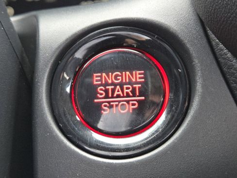Used 2024 Honda HR-V EX-L image 34