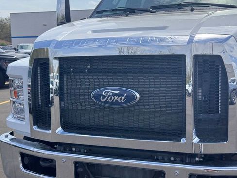New 2026 Ford F650 2WD Regular Cab Super Duty image 8