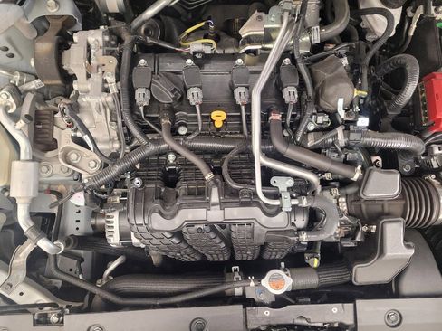 Used 2024 Nissan Altima 2.5 SR w/ SR Premium Package image 30