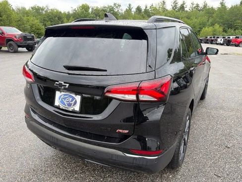 Used 2023 Chevrolet Equinox RS AWD/4WD image 7