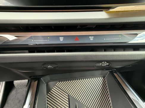 Used 2025 BMW X3 xDrive30i w/ Premium Package image 22