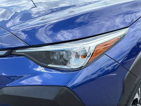 Used 2024 Subaru Crosstrek 2.0i Premium AWD/4WD image 9
