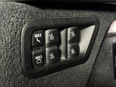 Used 2020 BMW X7 xDrive40i w/ Cold Weather Package AWD/4WD image 47