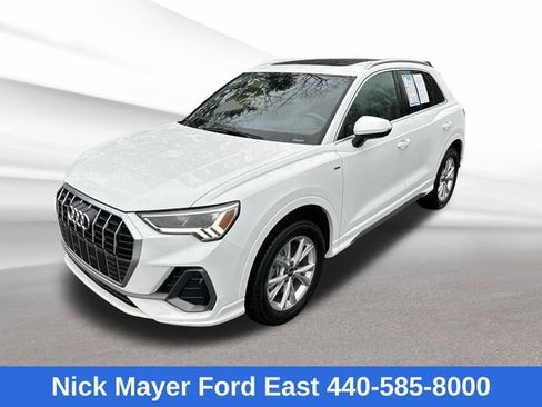 Used 2025 Audi Q3 2.0T Premium image 3