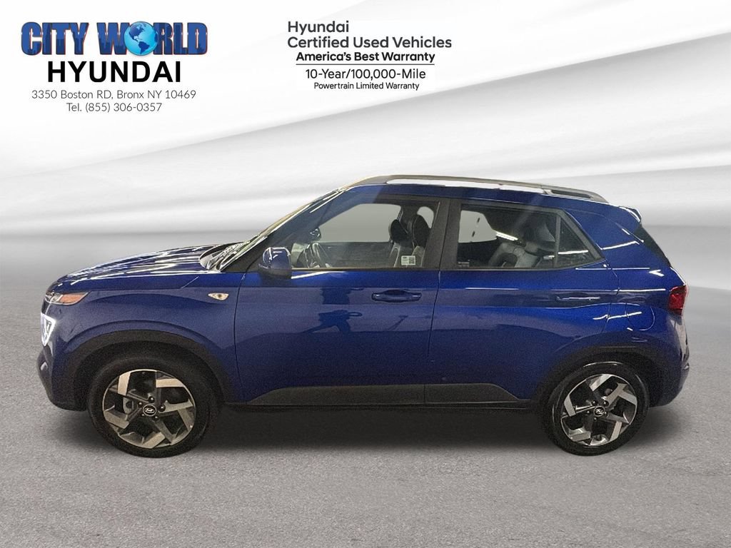 Used 2025 Hyundai Venue Limited FWD image 2