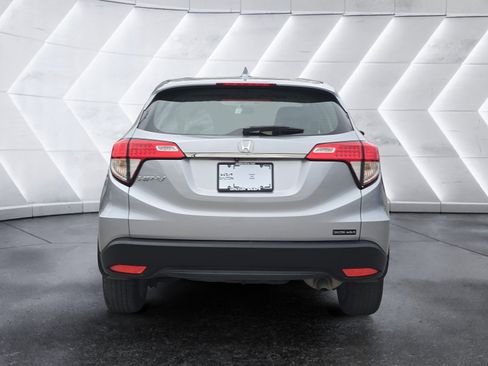 Used 2022 Honda HR-V LX image 4