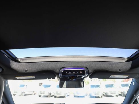 New 2025 Mercedes-Benz S 63 AMG S image 17