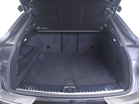 Certified 2024 Porsche Cayenne Turbo GT AWD/4WD image 15