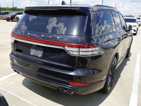 Used 2023 Lincoln Aviator Reserve w/ Equipment Group 201A RWD image 8