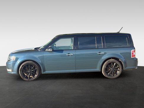 Used 2016 Ford Flex Limited w/ Equipment Group 301A FWD image 4