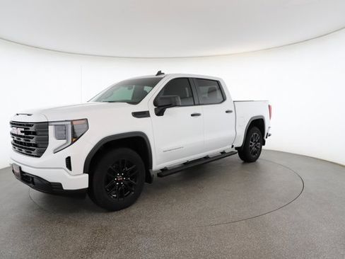 Used 2023 GMC Sierra 1500 Pro image 2