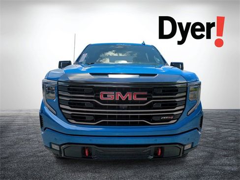 Certified 2023 GMC Sierra 1500 AT4 w/ AT4 Premium Package image 9