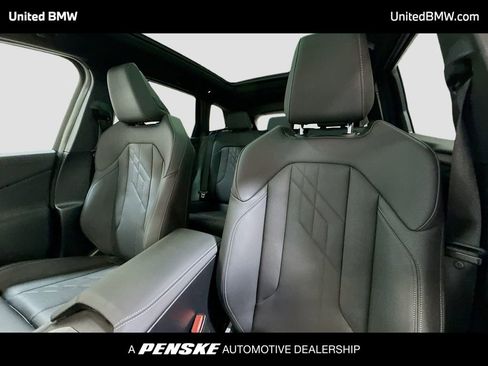 Used 2025 BMW X3 xDrive30i w/ Premium Package AWD/4WD image 5