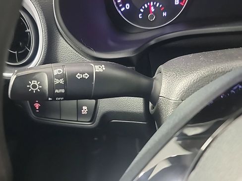 Used 2023 Kia Forte LXS FWD image 33