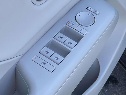 New 2026 Hyundai Kona SEL Premium image 14