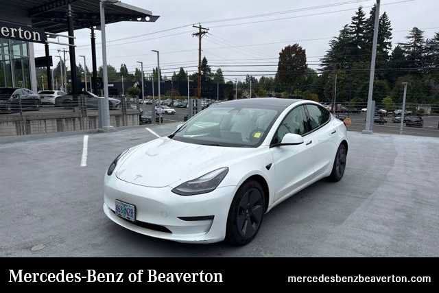 Used 2023 Tesla Model 3 Standard Range RWD image 1