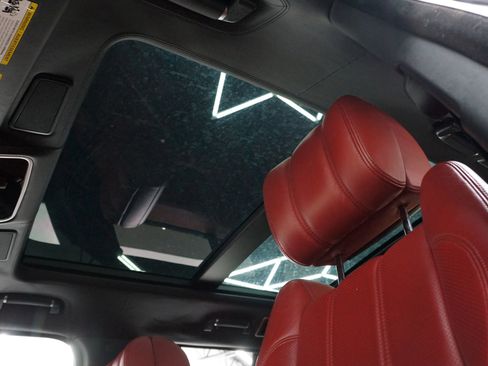 Used 2014 Land Rover Range Rover Autobiography image 25