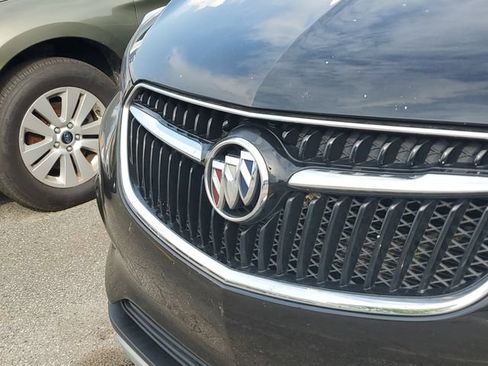 Used 2021 Buick Encore Preferred FWD image 5
