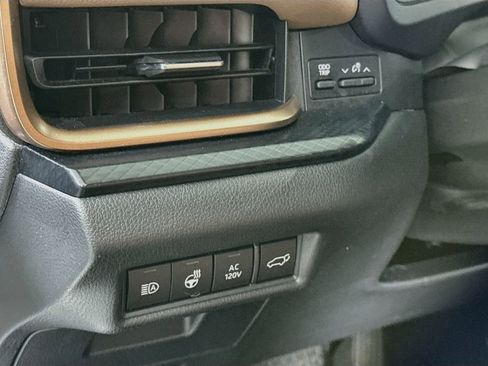 Certified 2025 Toyota Grand Highlander AWD Hybrid image 20
