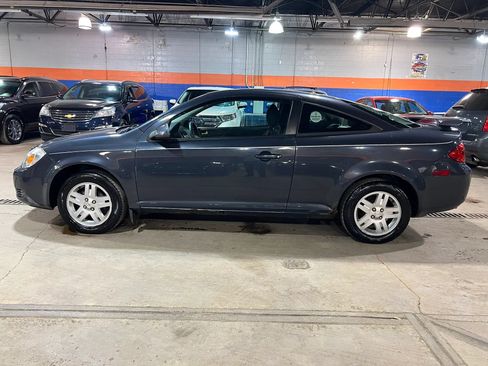 Used 2008 Pontiac G5 FWD image 6