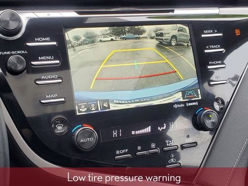 Used 2020 Toyota Camry XSE image 26