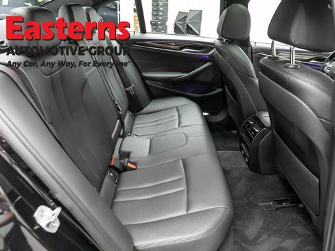 Used 2019 BMW 530i xDrive AWD/4WD image 24